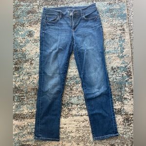 Modern cuff cropped jeans